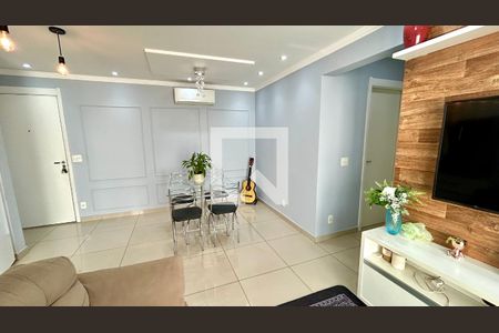 Sala de apartamento para alugar com 2 quartos, 63m² em Vila Endres, Guarulhos
