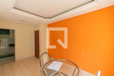 Apartamento à venda com 2 quartos, 60m² em Heliópolis, Belo Horizonte