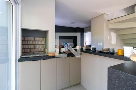 Sala de casa de condomínio para alugar com 3 quartos, 300m² em Pedra Redonda, Porto Alegre
