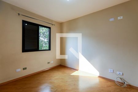 Quarto 1 de apartamento para alugar com 2 quartos, 63m² em Jardim Henriqueta, Taboão da Serra