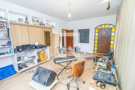 Sala de casa à venda com 5 quartos, 365m² em São Sebastião, Belo Horizonte
