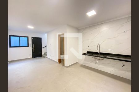 Cozinha de casa de condomínio à venda com 2 quartos, 65m² em Tremembé, São Paulo