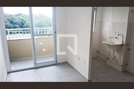 Apartamento para alugar com 2 quartos, 41m² em Del Castilho, Rio de Janeiro