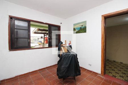 Quarto 2 de casa para alugar com 2 quartos, 425m² em Jardim Beatriz, Taboão da Serra