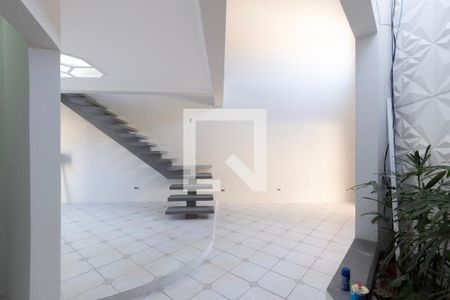 Casa para alugar com 3 quartos, 240m² em Vila Hortência, Sorocaba
