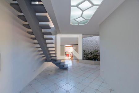 Casa para alugar com 3 quartos, 240m² em Vila Hortência, Sorocaba
