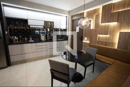 Apartamento à venda com 2 quartos, 61m² em Setor Bueno, Goiânia