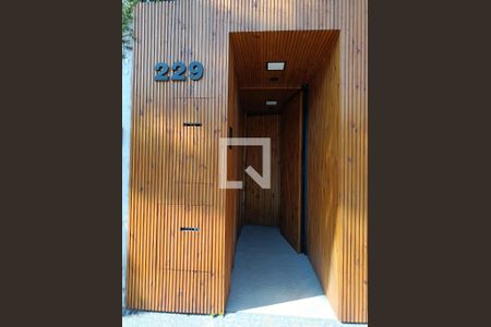 Entrada de casa à venda com 3 quartos, 262m² em Jardim Paulista, São Paulo