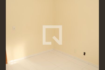 Casa à venda com 3 quartos, 102m² em Residencial Morada dos Ipes, Goiânia
