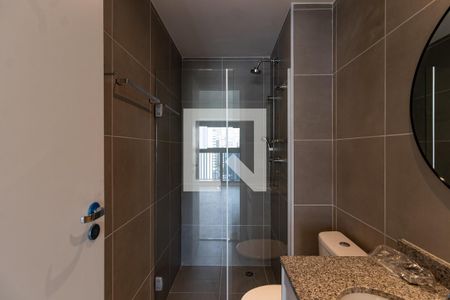 Banheiro de kitnet/studio para alugar com 1 quarto, 23m² em Barra Funda, São Paulo