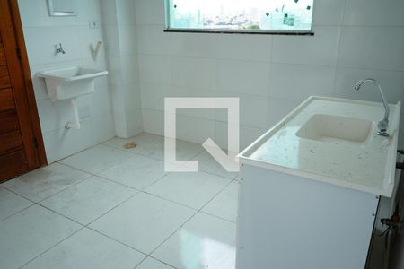 Cozinha e Área de Serviço de apartamento para alugar com 2 quartos, 45m² em Penha de França, São Paulo