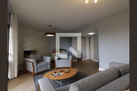 Sala de apartamento à venda com 4 quartos, 167m² em Vila Suzana, São Paulo