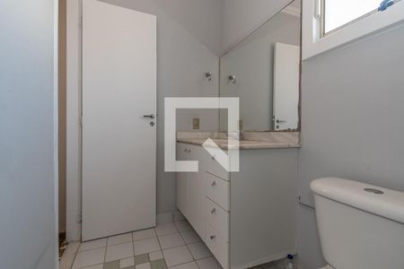 Banheiro da Suíte de casa de condomínio à venda com 3 quartos, 120m² em Parque Villa Flores, Sumaré
