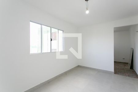Sala  de apartamento para alugar com 2 quartos, 45m² em Vila Jacuí, São Paulo