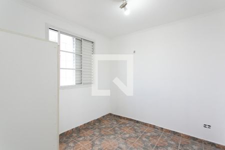 Quarto 2 de apartamento para alugar com 2 quartos, 45m² em Vila Jacuí, São Paulo