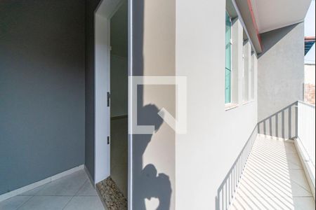 Varanda da Sala de casa à venda com 3 quartos, 249m² em Jardim Las Vegas, Santo André