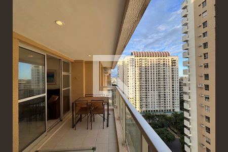 Varanda de apartamento para alugar com 2 quartos, 70m² em Recreio dos Bandeirantes, Rio de Janeiro