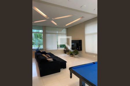 Sala  de casa para alugar com 6 quartos, 411m² em Jardim Acapulco, Guarujá