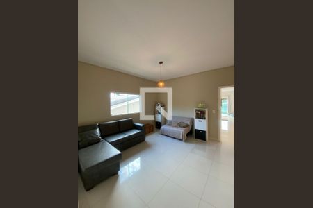 Sala de casa para alugar com 6 quartos, 411m² em Jardim Acapulco, Guarujá