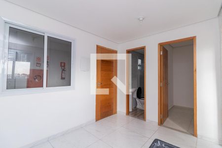 Sala/Cozinha de apartamento para alugar com 1 quarto, 30m² em Cidade Antônio Estêvão de Carvalho, São Paulo