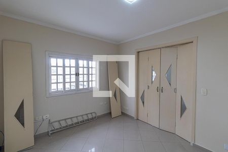 Suíte 1 de casa para alugar com 4 quartos, 250m² em Vila Costa Melo, São Paulo