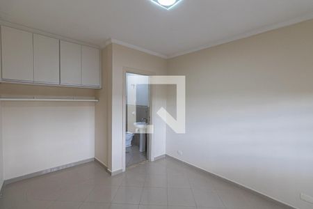 Suíte 1 de casa para alugar com 4 quartos, 250m² em Vila Costa Melo, São Paulo