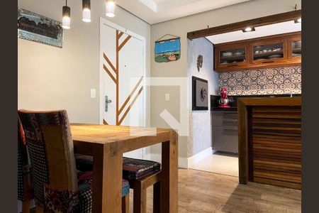 Sala de apartamento para alugar com 2 quartos, 70m² em Chácara das Pedras, Porto Alegre