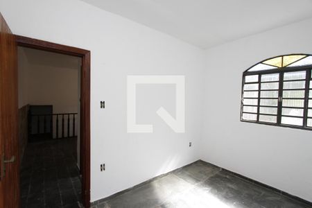 Quarto 2 de casa para alugar com 3 quartos, 120m² em Dom Bosco, Belo Horizonte