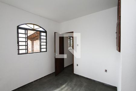 Quarto 2 de casa para alugar com 3 quartos, 120m² em Dom Bosco, Belo Horizonte