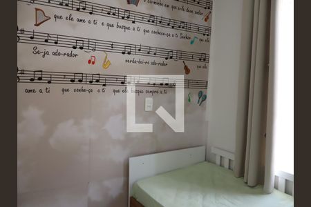 Casa à venda com 3 quartos, 100m² em Vila Lucia, São Paulo