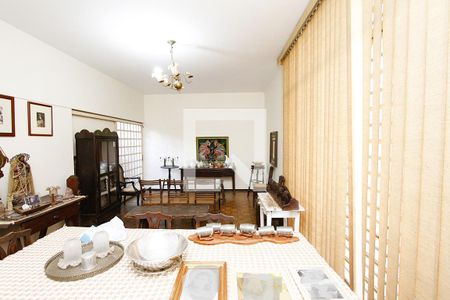Sala de casa para alugar com 4 quartos, 244m² em Gutierrez, Belo Horizonte