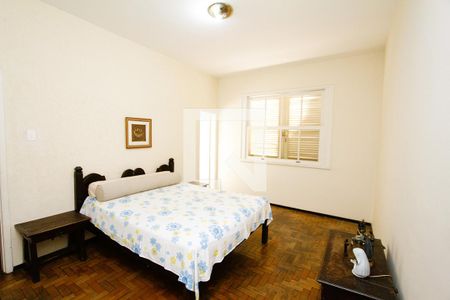 Suíte de casa para alugar com 4 quartos, 244m² em Gutierrez, Belo Horizonte
