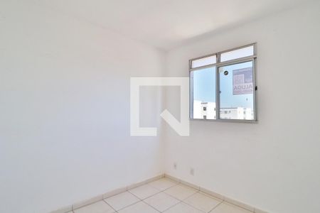 Quarto 1 de apartamento para alugar com 2 quartos, 44m² em Gávea, Uberlândia