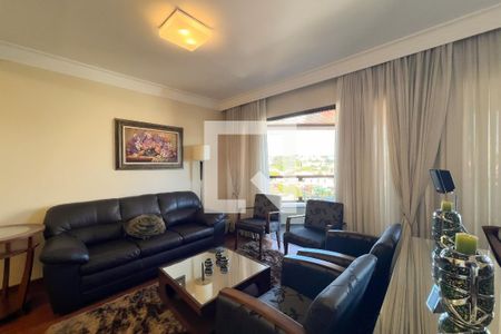 Sala de estar de apartamento à venda com 3 quartos, 153m² em Vila Olivo, Valinhos