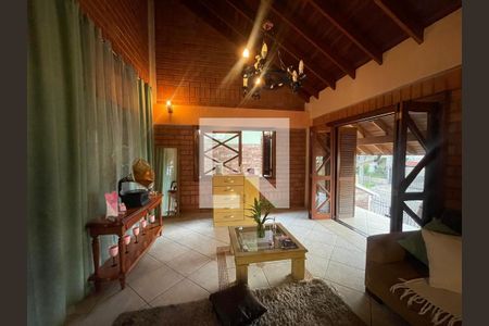 Casa à venda com 5 quartos, 390m² em Pinheiro, São Leopoldo