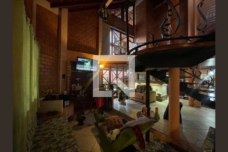 Casa à venda com 5 quartos, 390m² em Pinheiro, São Leopoldo