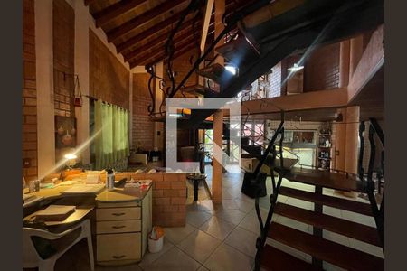 Casa à venda com 5 quartos, 390m² em Pinheiro, São Leopoldo