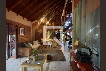 Casa à venda com 5 quartos, 390m² em Pinheiro, São Leopoldo