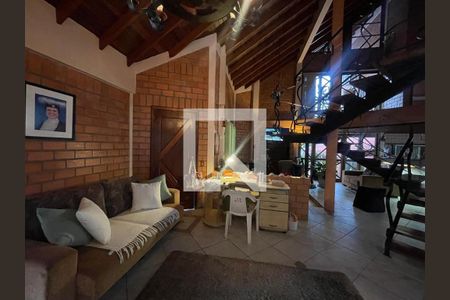 Casa à venda com 5 quartos, 390m² em Pinheiro, São Leopoldo