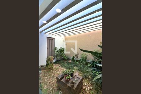 Jardim de Inverno  de casa à venda com 3 quartos, 272m² em Nova Petrópolis, São Bernardo do Campo