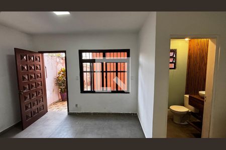 Sala de casa para alugar com 2 quartos, 88m² em Jardim Europa, Santo André
