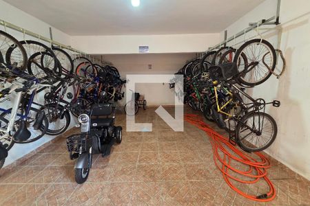 Área comum de apartamento para alugar com 1 quarto, 74m² em Vila Tupi, Praia Grande