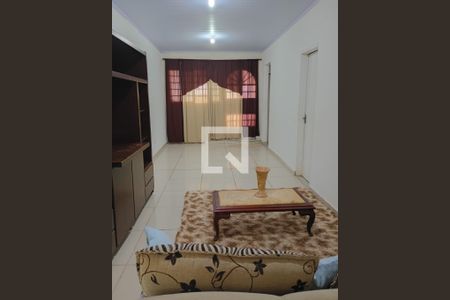 Casa à venda com 3 quartos, 163m² em Conjunto B, Brasília
