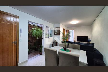Sala de apartamento à venda com 2 quartos, 44m² em Jardim Alvorada, Santo André