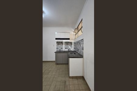 Cozinha de apartamento à venda com 3 quartos, 100m² em Centro, Campinas