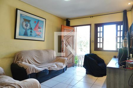 Sala  de casa para alugar com 3 quartos, 110m² em Santa Ines, Belo Horizonte