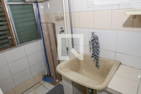 Cozinha e Área de Serviço de apartamento à venda com 2 quartos, 62m² em Pompeia, São Paulo