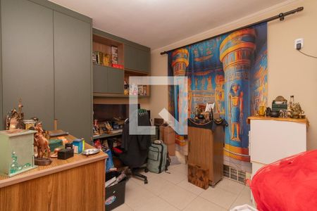Quarto 2 de casa para alugar com 2 quartos, 165m² em Vila Caju, São Paulo