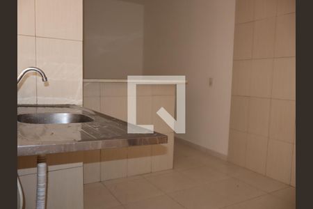 Cozinha de casa para alugar com 2 quartos, 33m² em Parque Independencia, São Paulo