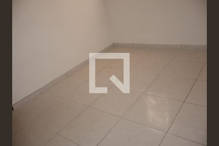 Quarto 2 de casa para alugar com 2 quartos, 33m² em Parque Independencia, São Paulo